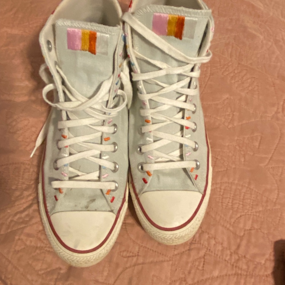 Embroidered Converse Size 10 - Picture 3 of 3
